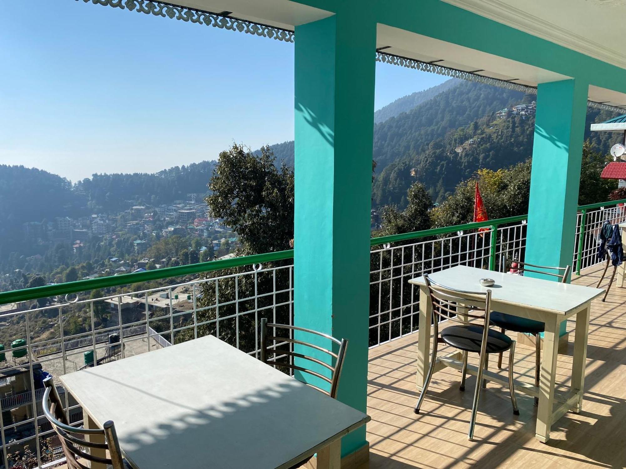 Jagatram Niwas Guesthouse Dharamkot Dharamshala Buitenkant foto