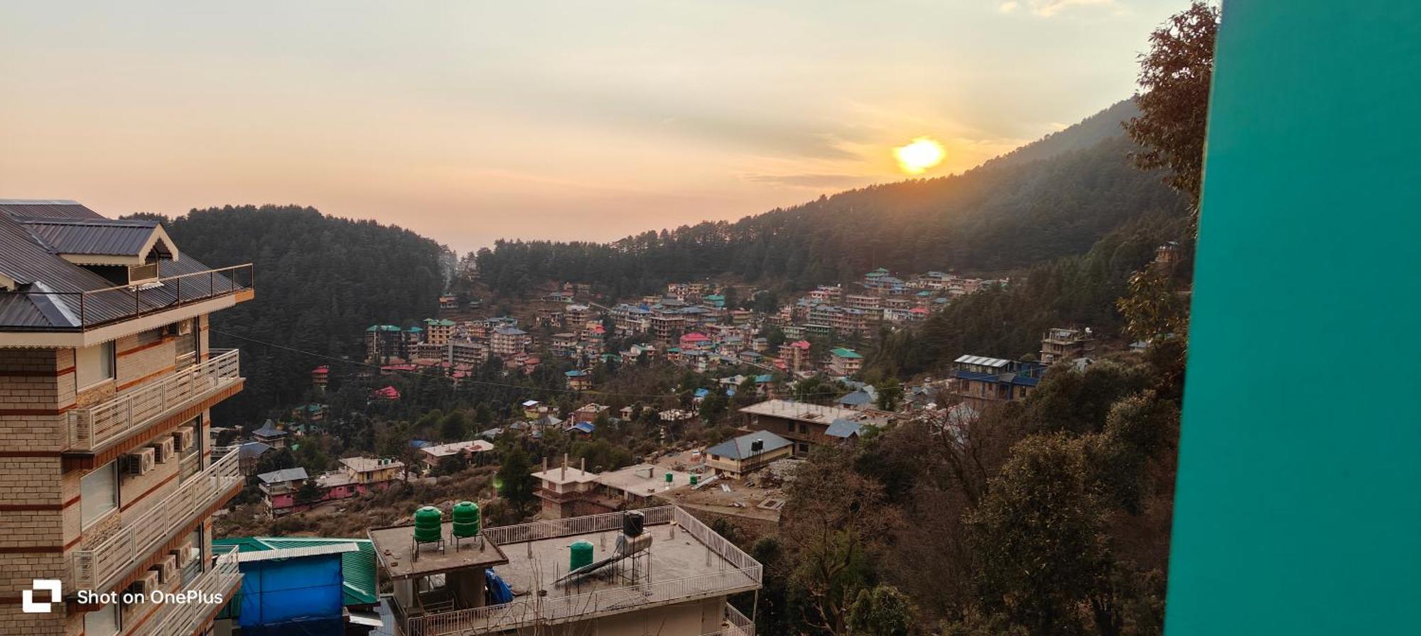 Jagatram Niwas Guesthouse Dharamkot Dharamshala Buitenkant foto