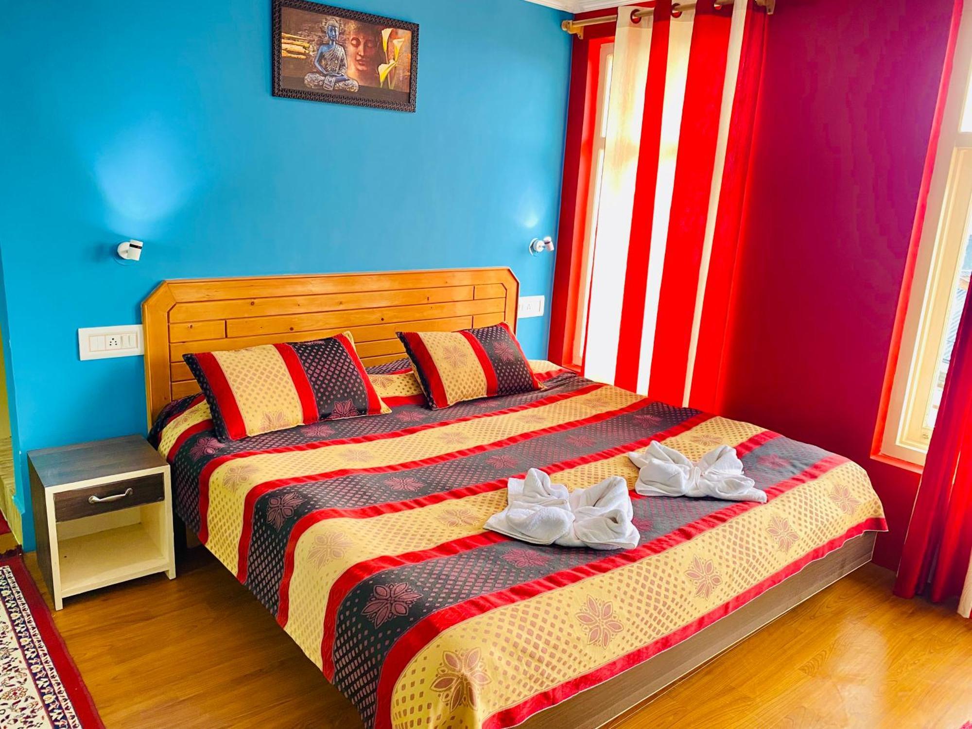 Jagatram Niwas Guesthouse Dharamkot Dharamshala Buitenkant foto