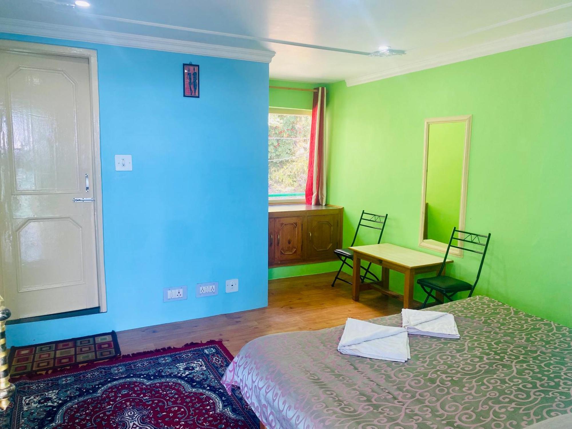 Jagatram Niwas Guesthouse Dharamkot Dharamshala Buitenkant foto